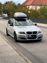 BMW 320d 3er e91 Diesel 2,0 L Euro 5 - BMW aus 2009: 5er