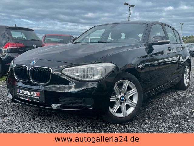 BMW 118d 5-Türer Automatik Xenon PDC SZH SCHECKHEFT