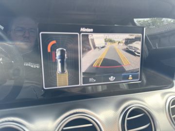 Bild 12 Mercedes-Benz E 200 E 20d0 T Avantgarde Xenon Navi Kamera Ambiente S