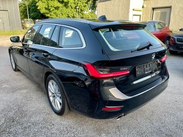 BMW 330 - 3