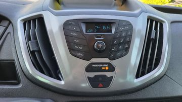 Fahrzeugabbildung Ford Transit Kombi 310 L2 Trend