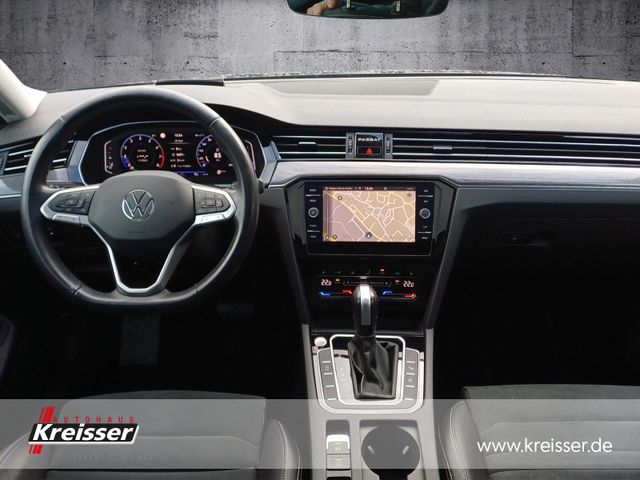 Passat Variant 2.0 TSI AHK/ACC/NAV/IQ.LIGHT/PANO