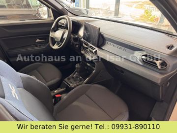 Bild 11 Dacia Duster III TCe 130 Expression 4x4 *RFK*LED*SHZ*