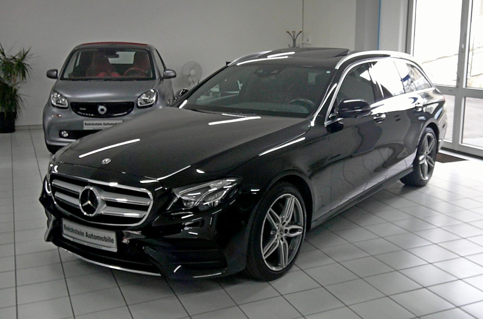 Mercedes-Benz E 220 T 4M AMG DISTR. LEDER LUFT MEMORY 1.BESITZ