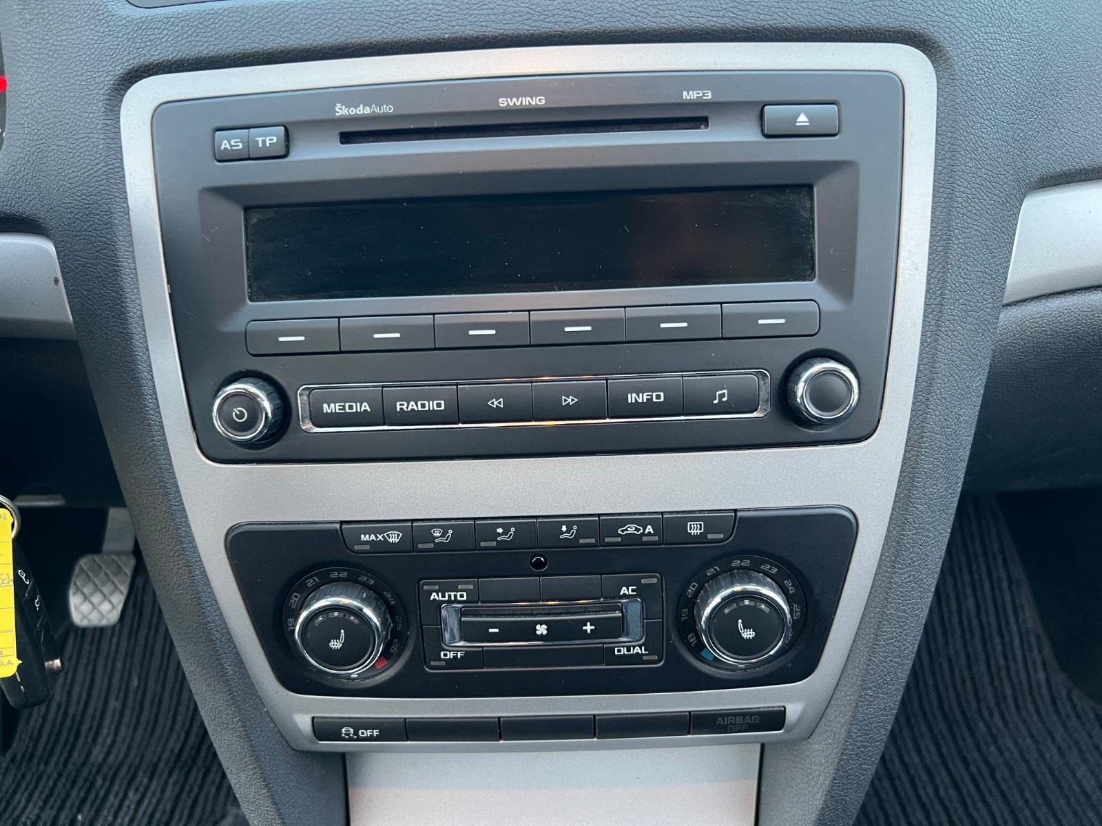 Skoda Octavia 2012 — photo 34