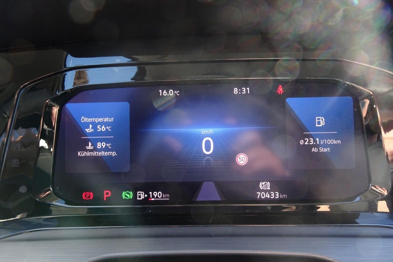 Fahrzeugabbildung Volkswagen Golf Var. STYLE 1.5l eTSI 96kW DSG LED Navi