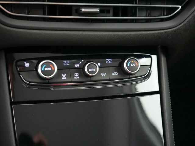 Grandland GSe 4X4 PHEV AT+AHK+LED+NAVI+360 GRAD 