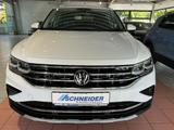 Volkswagen Tiguan 2.0TDI 4MOTION Elegance*AHK*STANDHEIZ* - Volkswagen Tiguan Gebrauchtwagen