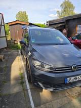 Volkswagen Touran 2.0 TDI Modell 2021  Automatik UNITED  - Volkswagen Touran mit Diesel-Antrieb: Kombi