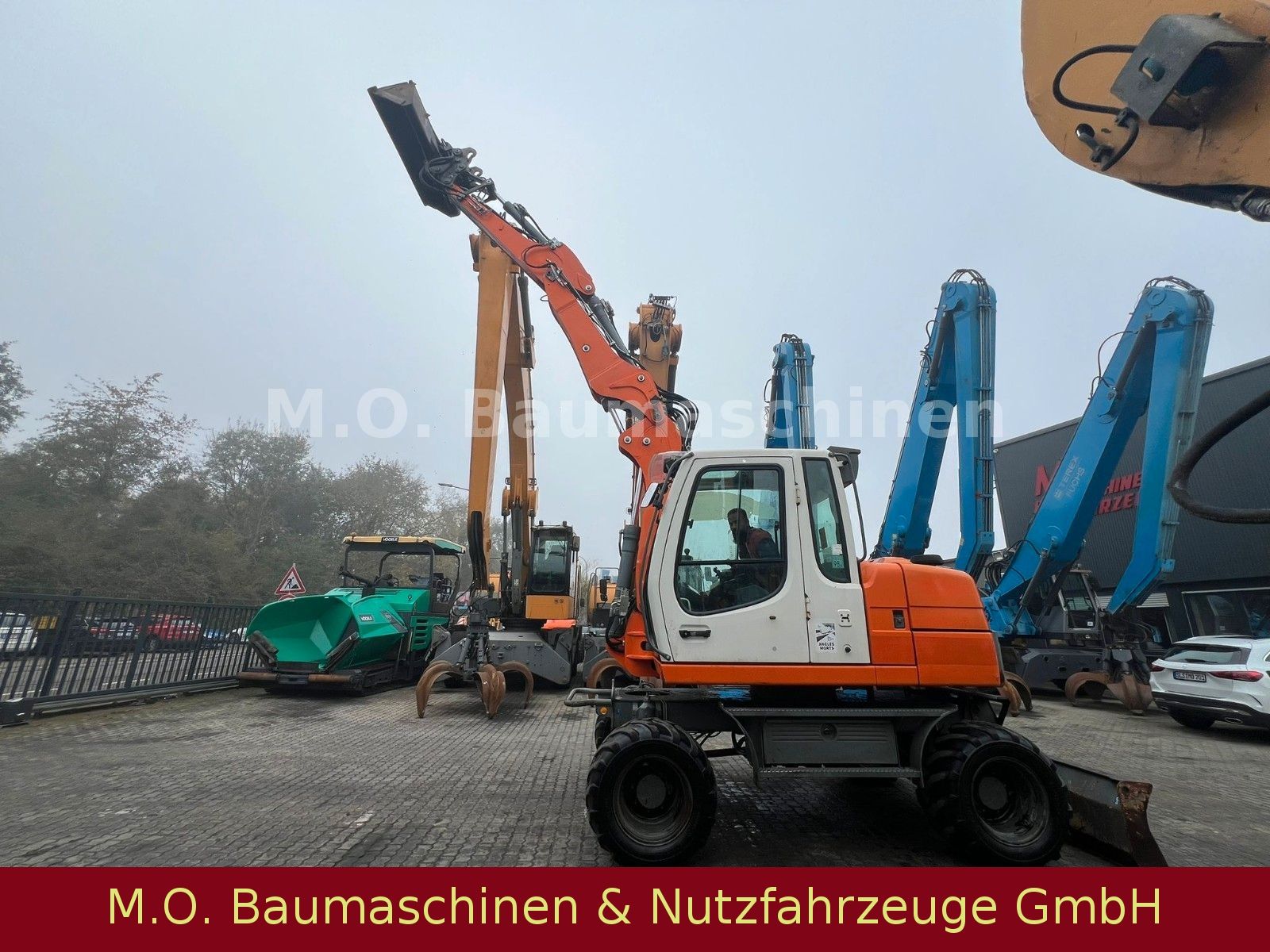 Fahrzeugabbildung Liebherr A 311 Litronic / Hammerleitung / SW / VSA / ZSA