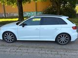 Audi A3 35 TFSI S tronic Sportback - - Audi A3 in Bochum