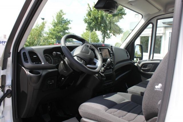 Fahrzeugabbildung Iveco Daily 35S16V Kastenwagen