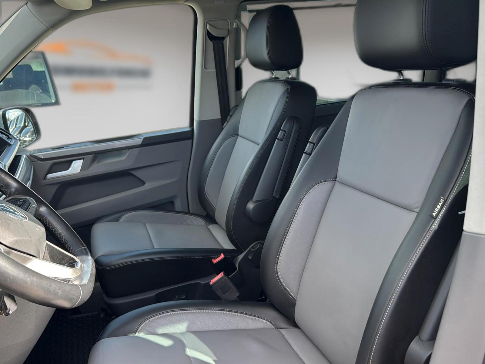 Volkswagen T6.1 Caravelle  Highline 4MOTION AHK Stand