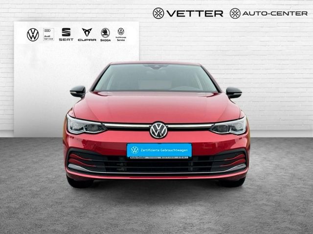 Fahrzeugabbildung Volkswagen Golf VIII ACTIVE 1.5 eTSI DSG - MTRX*HUD*Navi!!!