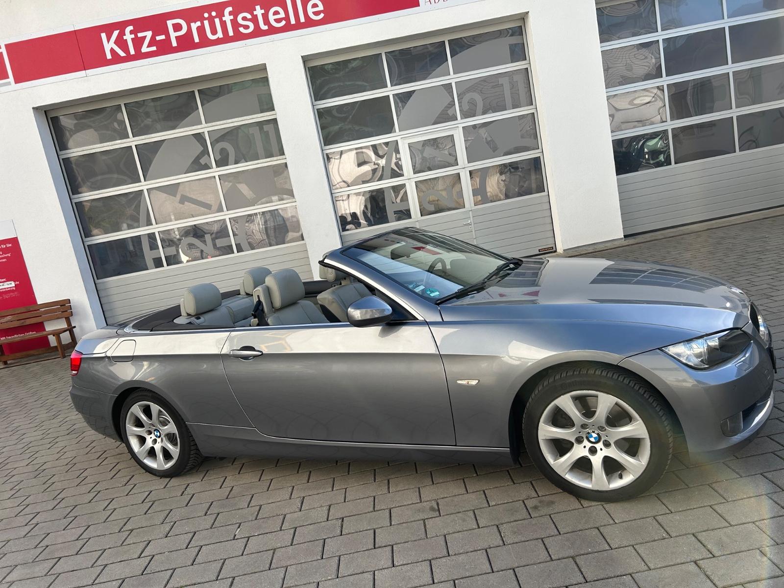 BMW 320 Cabrio /Xenon/Leder/AHK/TÜV&AU-NEU