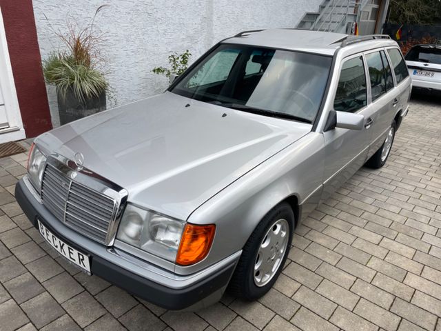 Mercedes-Benz 220TE Autom.Klima SHD AHK ZV 2-Hand rostfrei