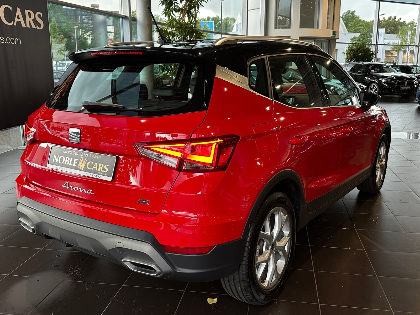 Fahrzeugabbildung SEAT ARONA 1.5 TSI FR AHK ACC LED NAV SHZ