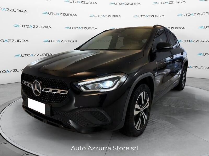 Mercedes-Benz GLA 180d Business auto *PRONTA CON