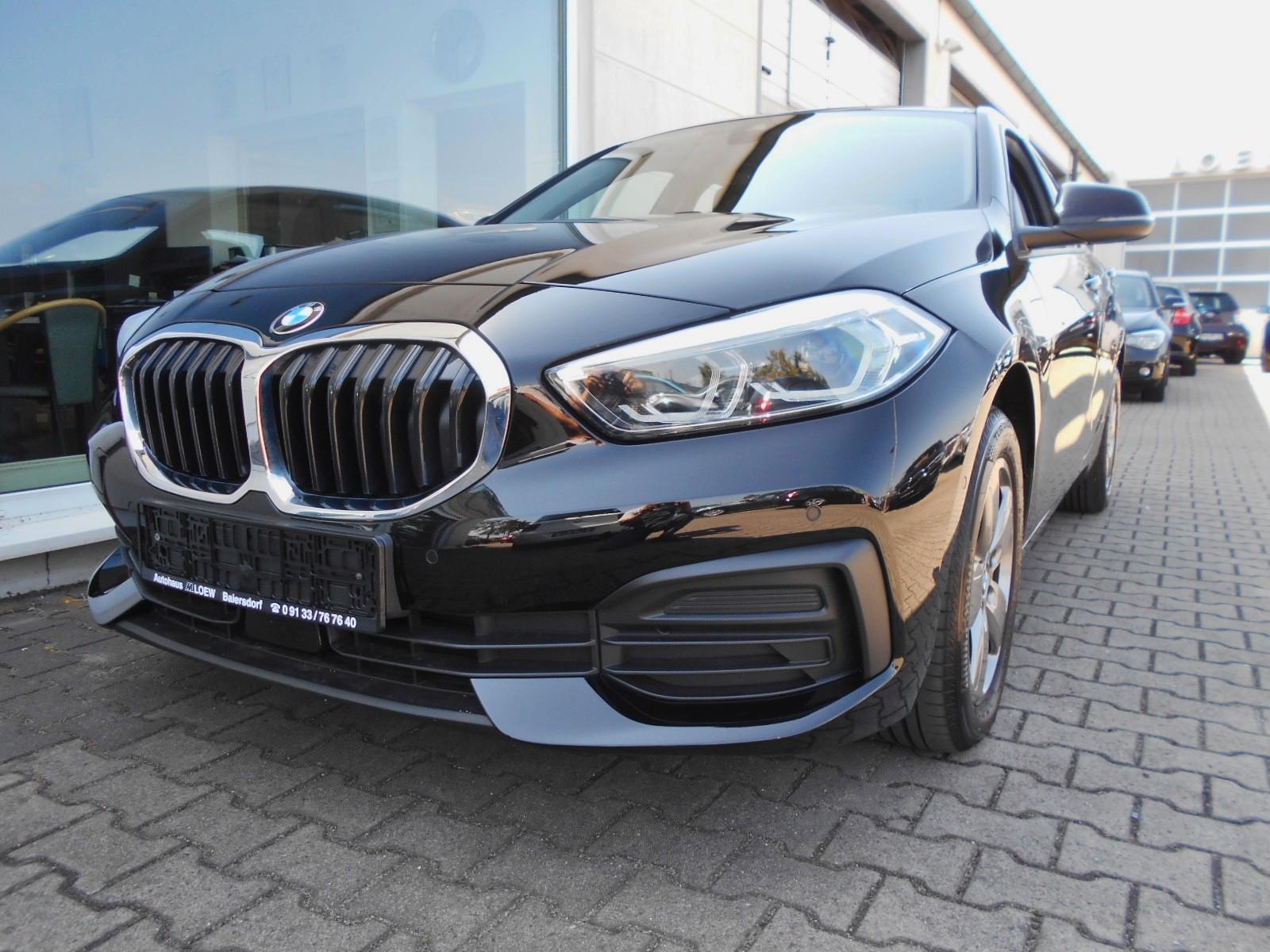 BMW 118iA 1.Hand -NAVI-LED-CARPLAY-PDC-TEMPOMAT-DAB-