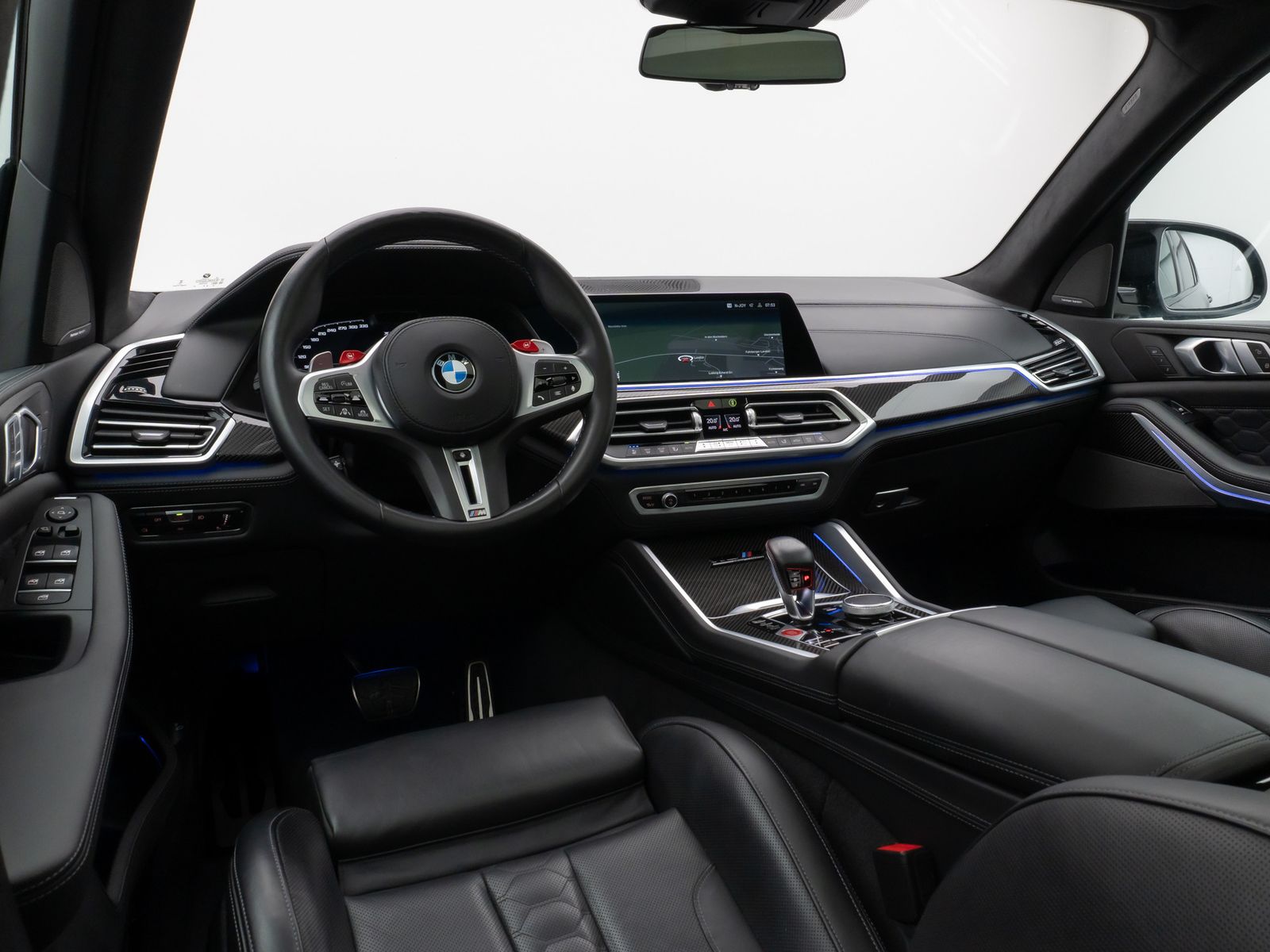 Fahrzeugabbildung BMW X5 M Competition Panorama Laser 360°DAB DisplKey