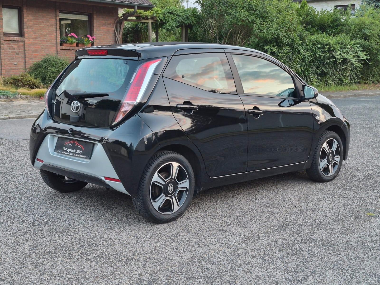 Toyota Aygo x-wave *wenig km*Faltdach