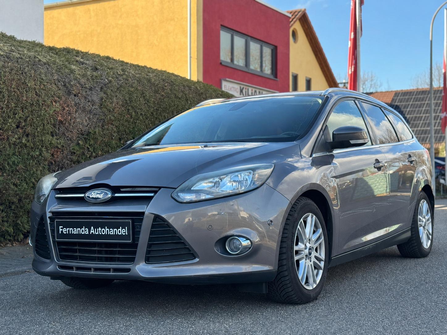 Ford Focus Turnier Titanium|150 PS | Park A| PDC| TÜV
