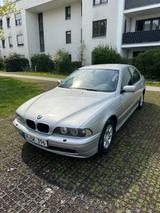 BMW E39 525i A - - BMW 525: 525i E39