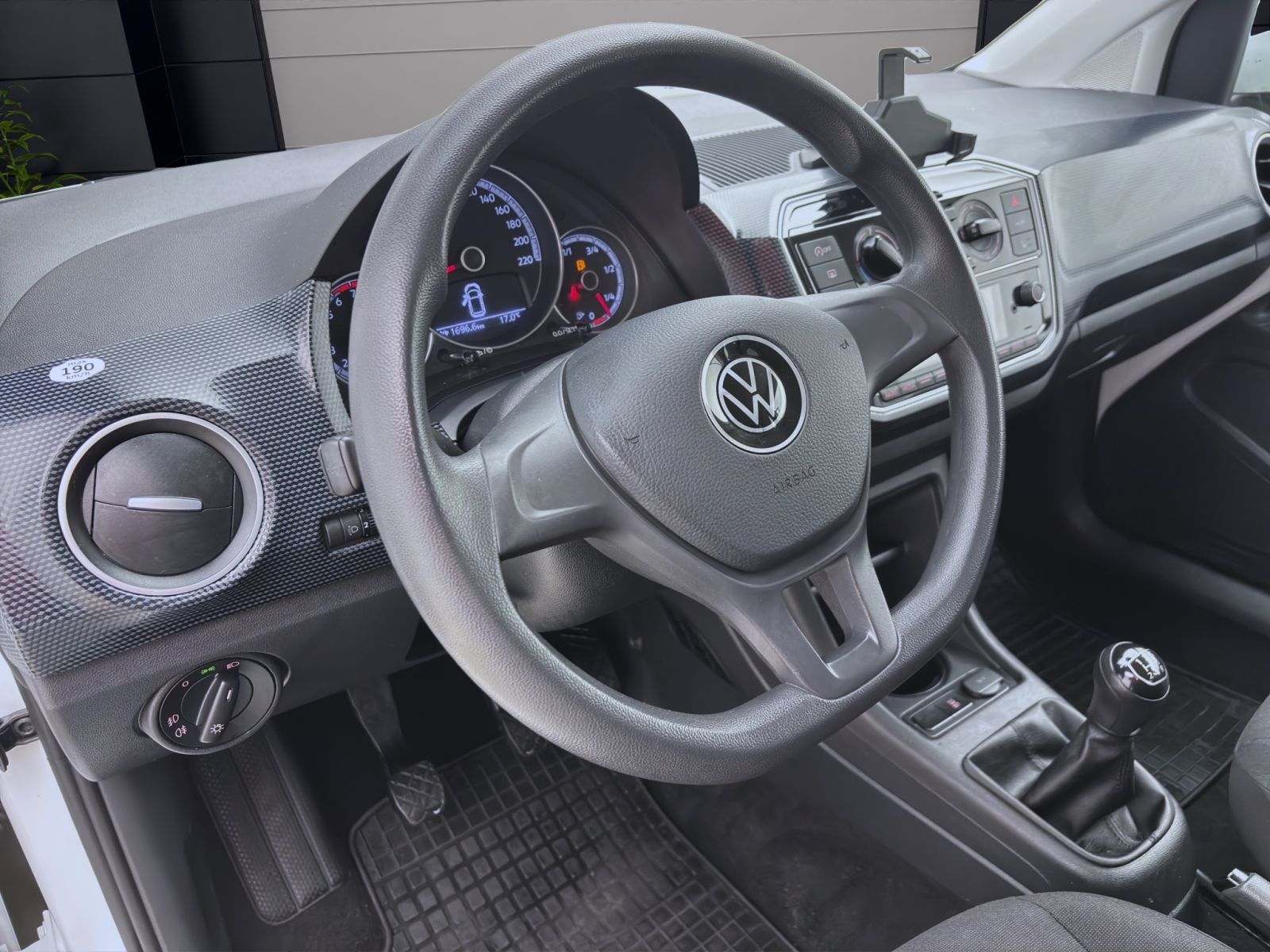 Volkswagen up! - Bild 13