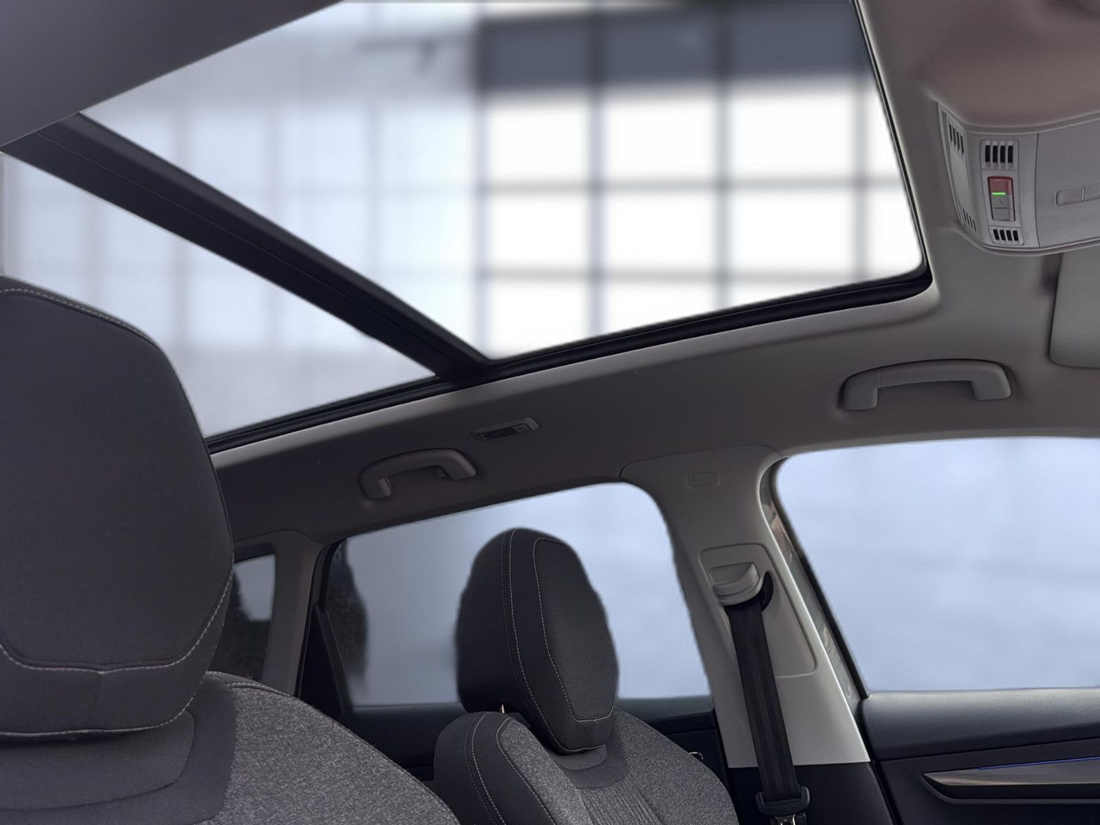 Fahrzeugabbildung SKODA Karoq Style/ Ambiente/ 1. Hand