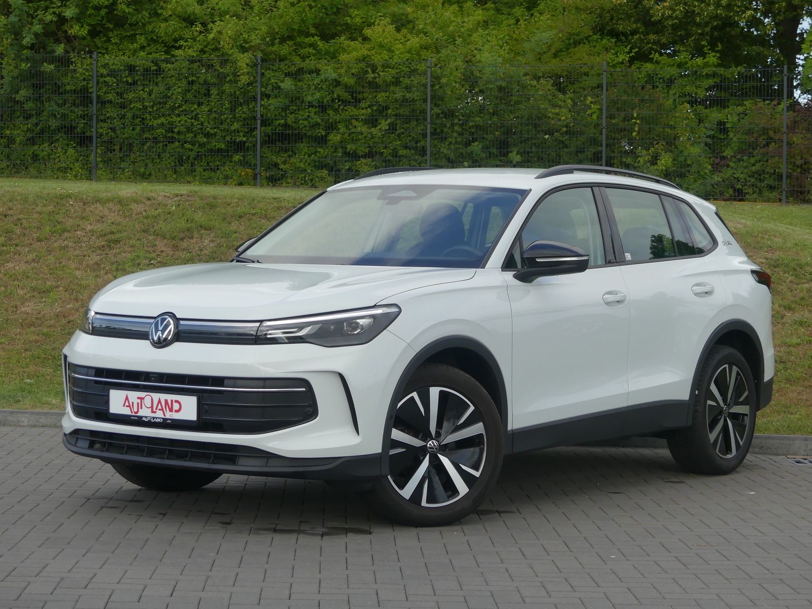 Volkswagen Tiguan 1.5 eTSI Goal LED Navi ACC 360° Totwinkel imagem 2