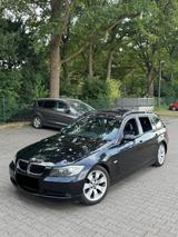 BMW Bmw 320i 2008 Bj * 03.27 Tüv * Navi * Pdc*... - BMW 320 aus 2008: Kombi, 320i