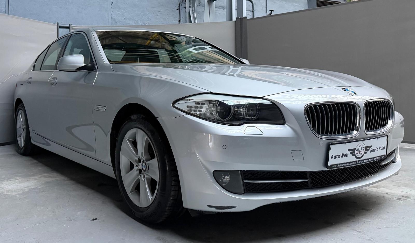 BMW 528i 530i Leder Xenon SSD Komfortzugang Scheckhf