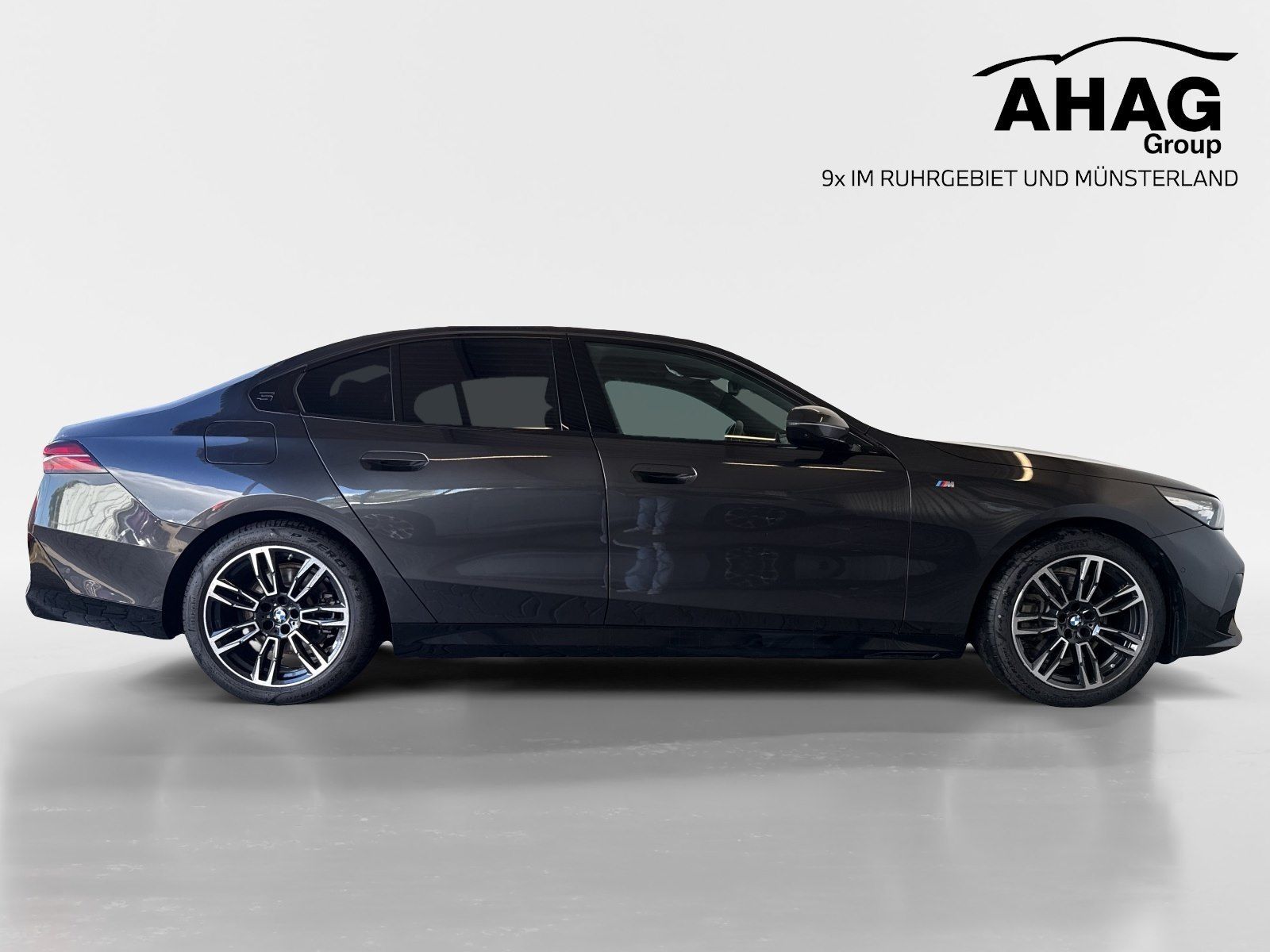 BMW 520i M SPORT Pano AHK DAPlus H/K 360° imagem 3