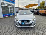 Hyundai i40 cw Comfort - Hyundai i40 mit Benzin-Antrieb