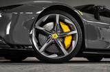 Ferrari SF90 Stradale AFS CARBON ASSETTO FIORANO Daytona - graue Ferrari SF90