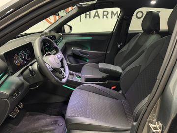 Volkswagen T-Roc 1.5 eTSI  R-Line neues Modell Black Style