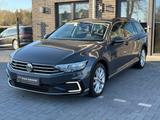 Volkswagen Passat Variant GTE*SHZ*NAVI*KAM*PDC*AHK*LED*ACC - VW Passat Gebrauchtwagen in Bremen