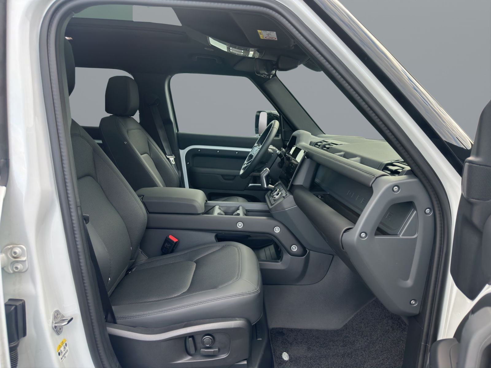 Land Rover Defender 110 P300e X-Dynamic SE WinterPack AHK foto 3