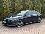 Audi S6 4.0 TFSI quattro S tronic - Audi S6 mit Benzin-Antrieb: Limousine