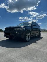 BMW X5 xDrive30d , Panorama, H/K, Vollleder usw.  - BMW X5 mit Diesel-Antrieb: Luftfederung