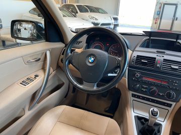 BMW X3 xDrive 25i *XENON*KLIMA*SHZ*TÜV-NEU*