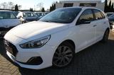Hyundai i30 Style Aut. Klima/Navi/Kamera/Tempomat/Alu - Hyundai i30 mit Diesel-Antrieb: Limousine, Automatik
