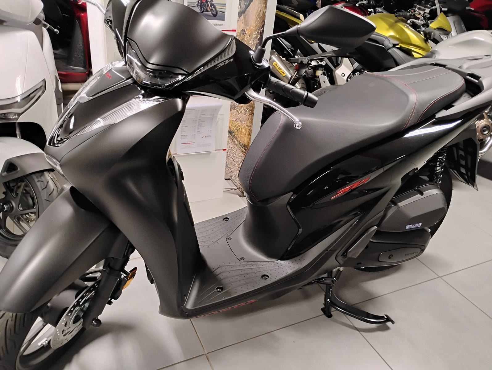 Honda SH 125 ABS Topcase Tageszulassung 1 km