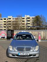 Mercedes-Benz Merzedes Benz E200 W211 - : Merzedes