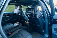 AUDI A8 50TDI LANG/ STANDHZG./ 21"/ S-LINE/ FOND TV AUDI A8 50TDI LANG/ STANDHZG./ 21"/ S-LINE/ FOND TV