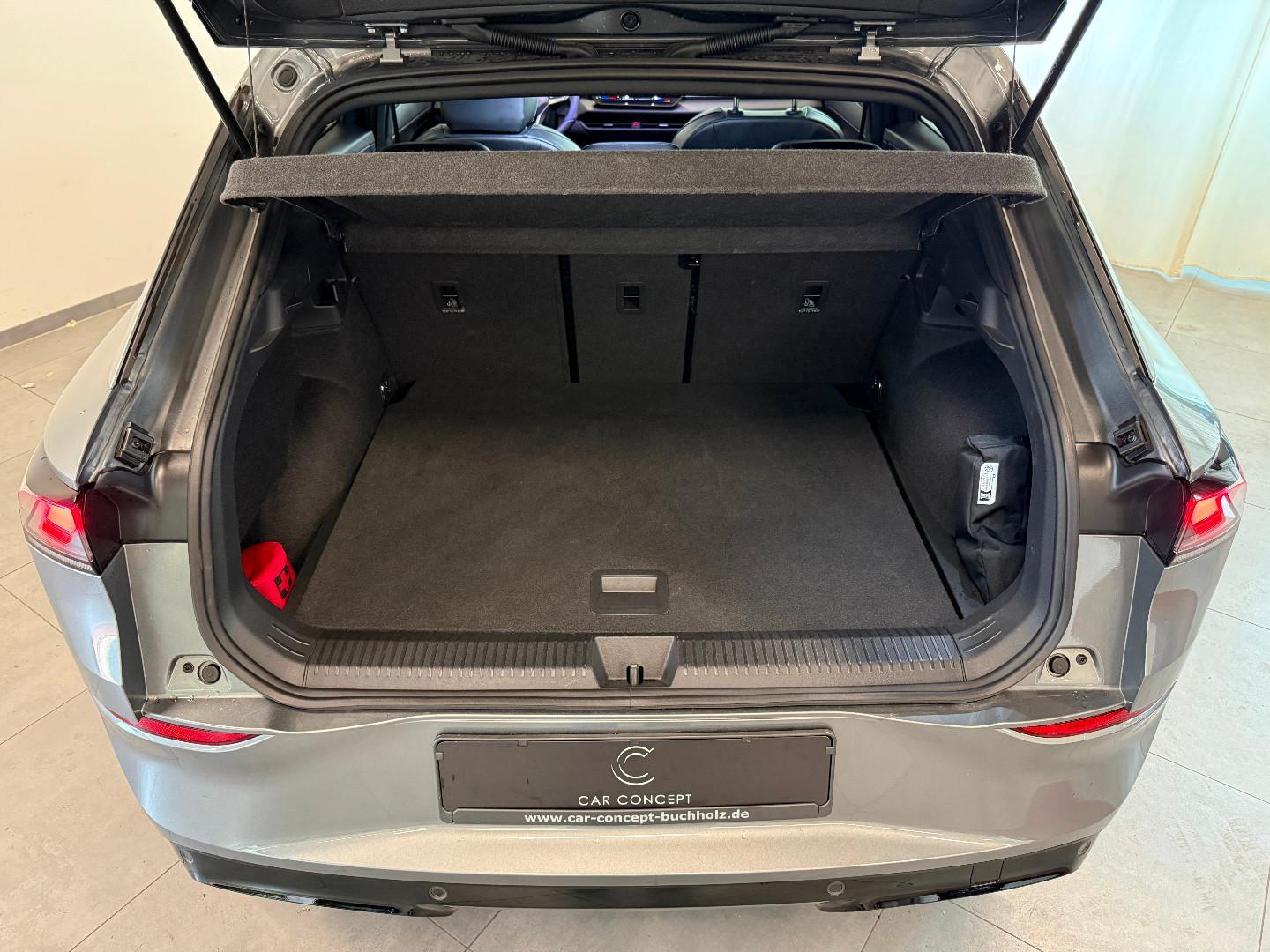 Volkswagen T-Roc 1.5 eTSI DSG R-Line ACC KAMERA KEYLESS, миниатюра 10