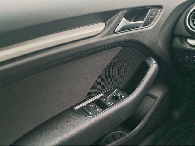A3 Sportback 30 1.0 TFSI 6-Gang SHZ XENON NAVI