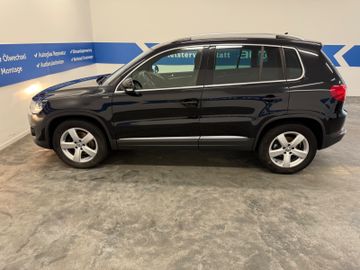 Volkswagen Tiguan - 5