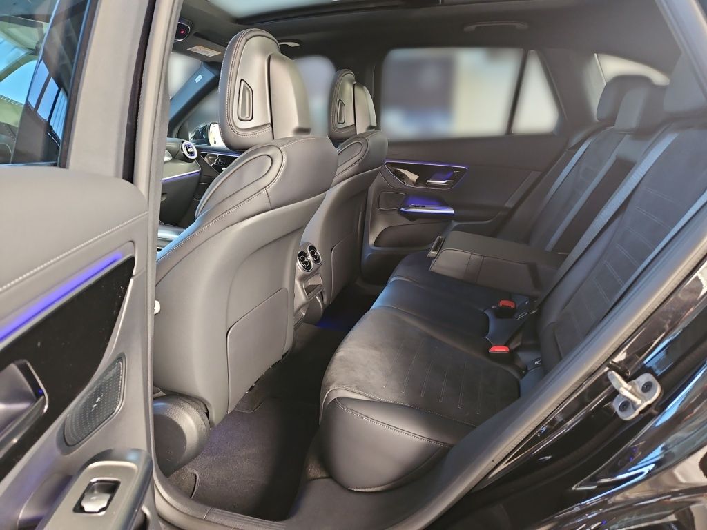 Fahrzeugabbildung Mercedes-Benz GLC 300 de 4MATIC +AMG+NIGHT+AHK+MEMORY+PANO+