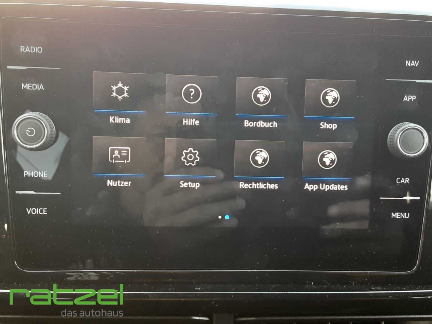 Fahrzeugabbildung Volkswagen T-Roc R-Line 1.5TSI DSG AHK+LED+Kamera+PDC+ACC
